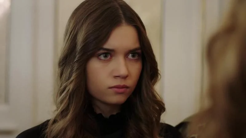Кадры из сериала Госпожа Фазилет и ее дочери 10 серия 2 сезон (2017)